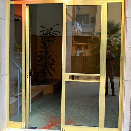 Casa Sunny Central Apartment Ventimiglia